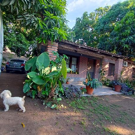 Entre Mangos Y Tucanes Calilegua Exteriör bild